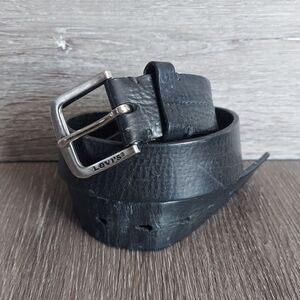 Levi's Black Leather Men's Belt 38
